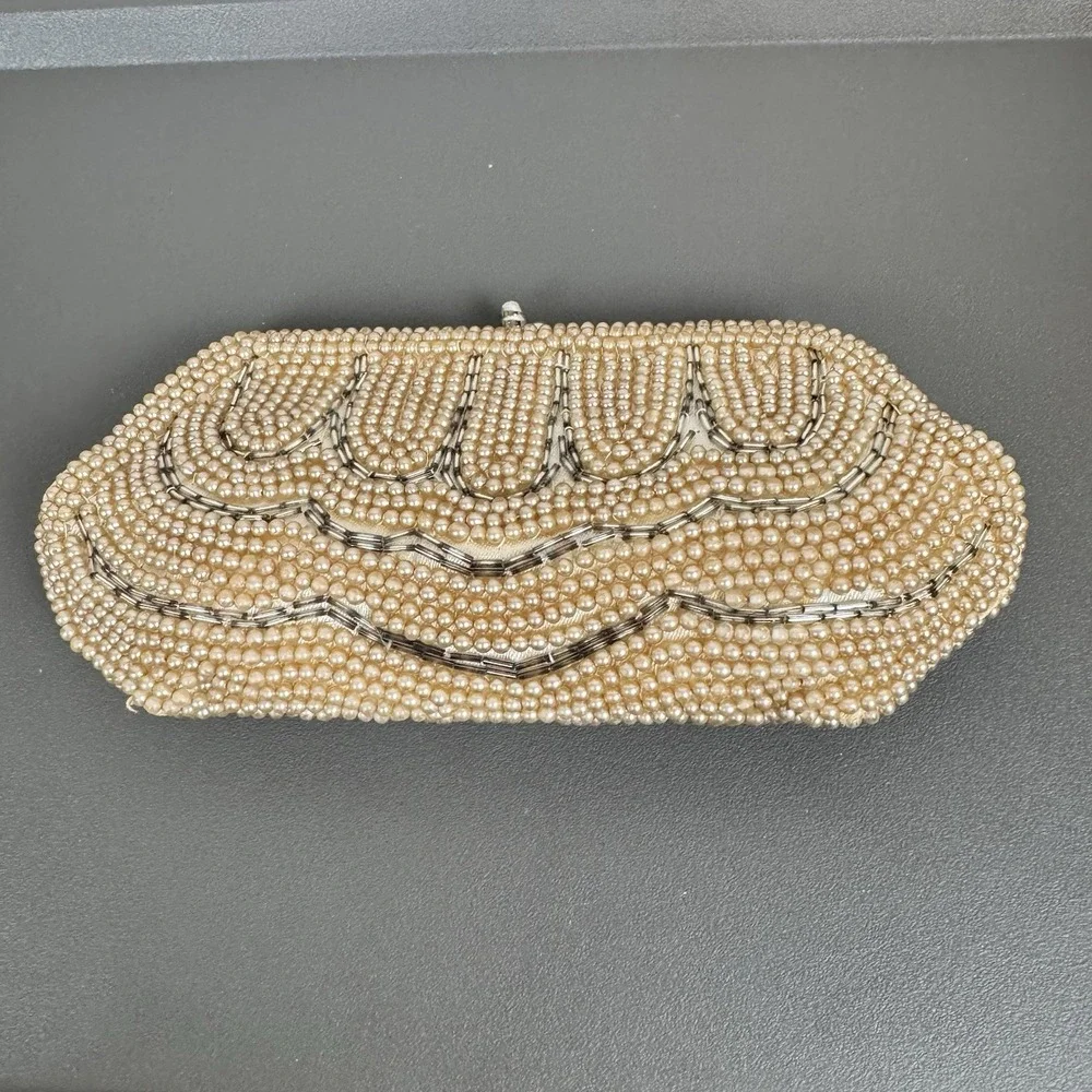 Vintage Beaded Kisslock Clutch‎ Made in Japan Pearl Glass Bead Evening Bag